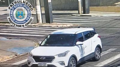 GCM de Araraquara, com apoio de câmeras inteligentes, localiza veículo roubado e clonado no Centro