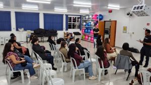 Fesc inicia atividades da camerata para formação musical