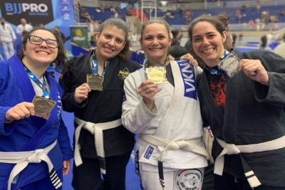 Luana Soriano Conquista Vice-Campeonato no BJJPro em Barueri