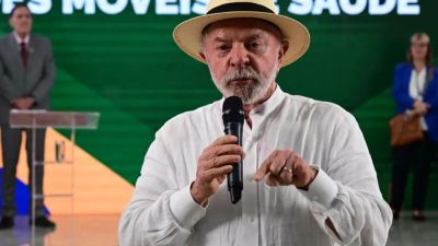Lula diz não ser 'louco' para brigar com EUA e China, e Alckmin critica Milei