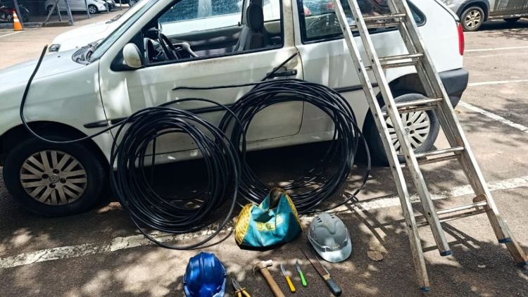 Polícia flagra furto de cabos e prende suspeitos em cruzamento de São Carlos