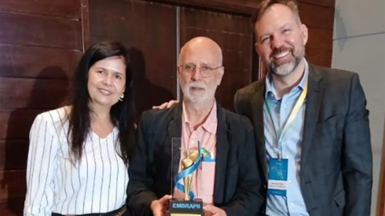 Instituto de Física de São Carlos (IFSC/USP) conquista primeiro lugar nacional em inovação com solução inédita para procedimentos estéticos sem uso de agulhas