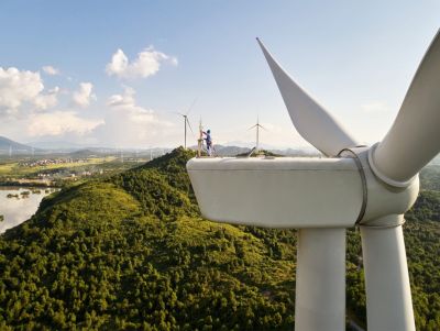 China triplica investimentos em energia renovável na América Latina