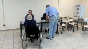 Ouvidoria e comitê do TRE-SP reforçam canais para a pessoa idosa em ano de eleições