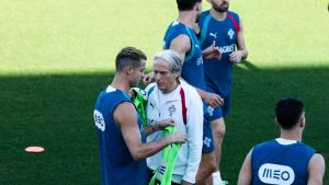 Cristiano Ronaldo abandona treino de Portugal após coletiva de Jorge Jesus