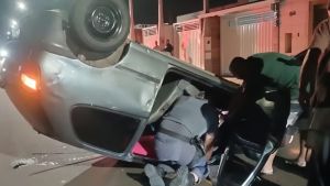 Acidente deixa motorista com nariz quebrado no Aracy II