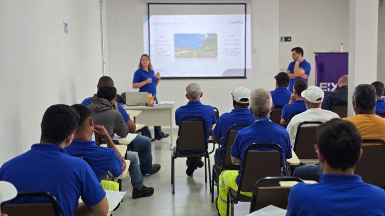 Eixo SP investe na formação de líderes entre seus colaboradores