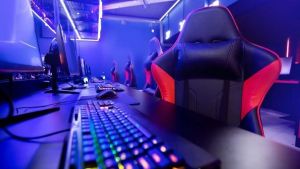 Chegando em São Carlos, e-Sports para todos 1 e 2 leva games dentro de uma plataforma itinerante