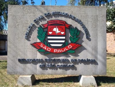 Bandidos assaltam casal na Vila Prado