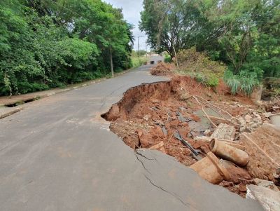 Obras na Rua General Osório são debatidas em reunião com a Defesa Civil Estadual