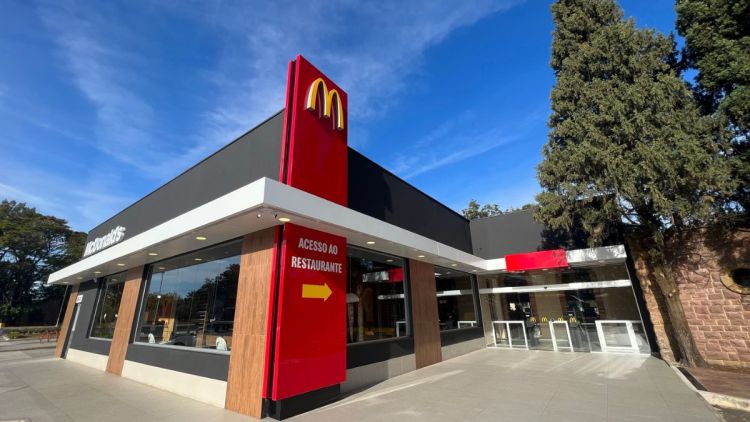 McDonald&#039;s abre 40 vagas em São Carlos