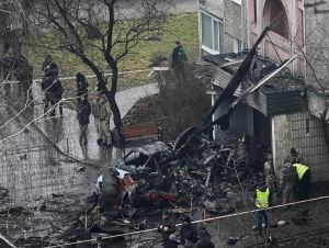 Queda de helicóptero mata ministro do Interior da Ucrânia