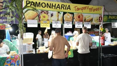 Ambulantes devem se inscrever para atuar na Praça XV e Parque do Bicão durante o Carnaval
