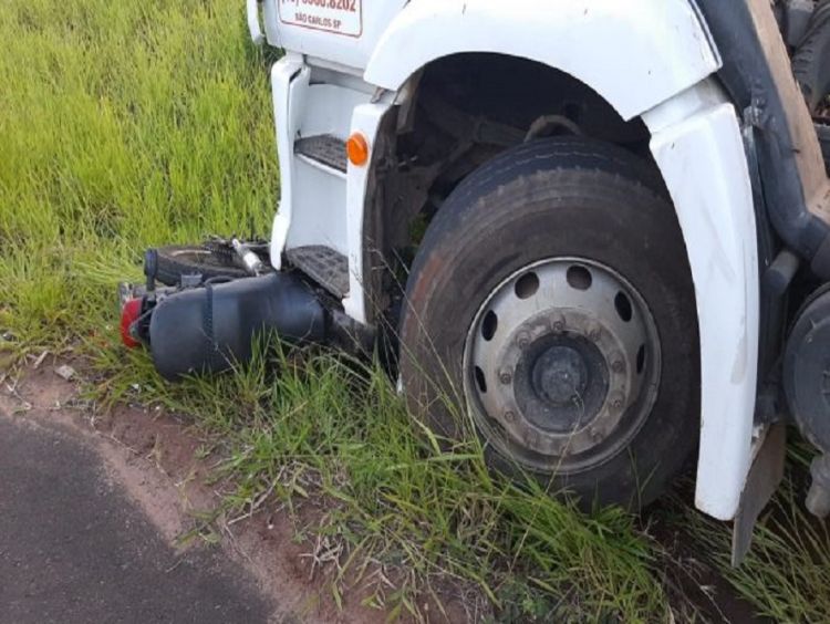 Acidente deixa motociclista ferido em grave acidente em Araraquara