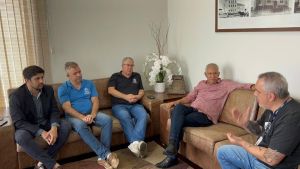 Câmara Municipal e Secretaria Municipal de Segurança e Mobilidade Urbana debatem inclusão de monitoramento público junto aos Programas Escudo São Carlense e Muralha Paulista