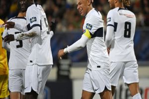 Com hat-trick de Mbappé, PSG goleia time da sexta divisão na Copa da França