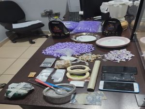 Polícia Militar localiza refinaria de drogas no Jockey Club
