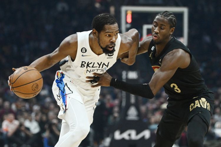 Nets dominam o jogo e vencem Cavaliers fora de casa