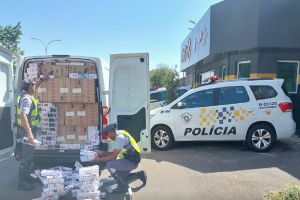 PM Rodoviária prende homem com 37,5 mil maços de cigarro sem nota fiscal