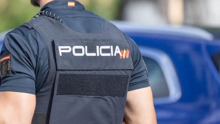 Criança de 3 anos contrai gonorréia após ser abusada por irmão mais velho