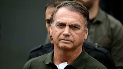 Bolsonaro é preso preventivamente a pedido da Polícia Federal