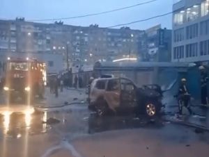 Carro-bomba mata funcionário ucraniano em território ocupado pela Rússia