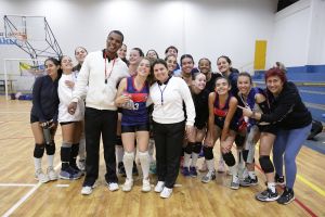 Vôlei feminino: Em sets equilibrados, sub21 da AVS/Smec vence a primeira na Copa AVS/Smec