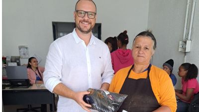 SAAE entrega Kits de EPI’s para trabalhadores de cooperativa