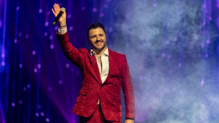 Maurício Manieri traz noite de romantismo e grandes clássicos ao Multiplan Hall em Ribeirão Preto.