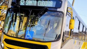 Festa da Laranja com Açúcar terá linhas extras de ônibus no final de semana