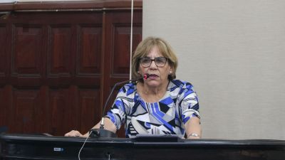 Campanha do Outubro Rosa arrecada mais de seis mil itens de higiene e 300 kg de alimentos