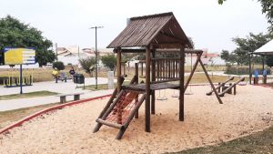 Prefeitura planeja revitalização de todos os playgrounds das praças públicas e das escolas municipais