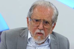 Carlos Alberto de Nóbrega revela que teme pelo futuro do SBT
