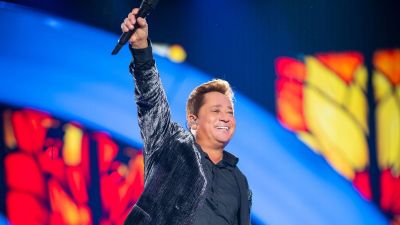 Leonardo retorna ao Espaço Unimed para celebrar o álbum histórico &quot;Uma História Sem Fim&quot;