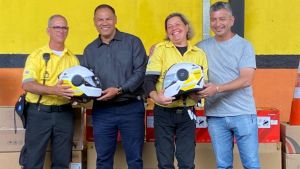 Prefeitura entrega novos equipamentos aos agentes de trânsito