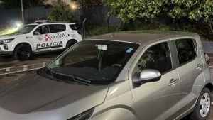 Veículo furtado é recuperado pela Força Tática
