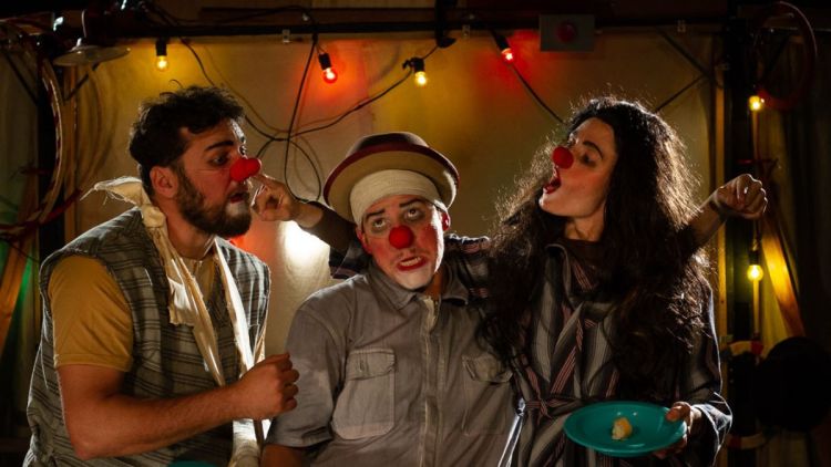 Trupe Tópatu realiza espetáculo gratuito em Itirapina, Descalvado e São Carlos