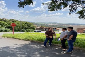Vereador Gustavo Pozzi solicita providências para cruzamento no Jardim Medeiros