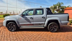 Amarok de R$ 2 milhões: VW e Sign&amp;Drive doam Amarok exclusiva ao Hospital de Amor