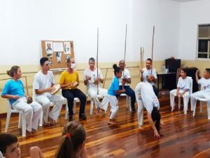Apresentação especial marca o último encontro do ano entre o Grupo de Capoeira do Centro Cultural de Ibaté