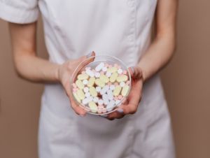 Projeto de UFSCar avalia participação de enfermeiros na utilização de antibióticos em instituições de longa permanência para idosos