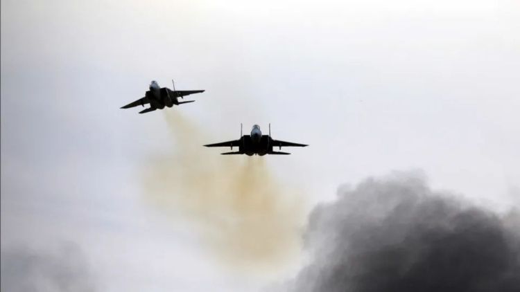 EUA enviam supercaças a Israel antes de negociar com o Irã