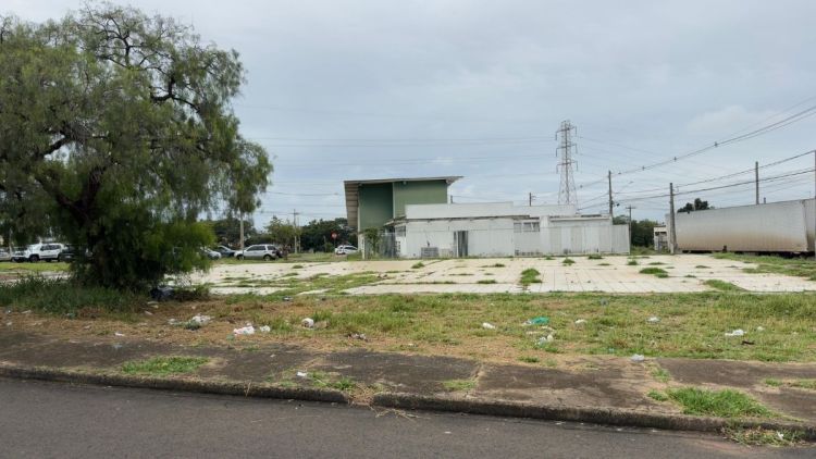 Vereador Edson Ferraz solicita melhorias na USF do Santa Angelina/Arnon de Mello e propõe academia ao ar livre para moradores