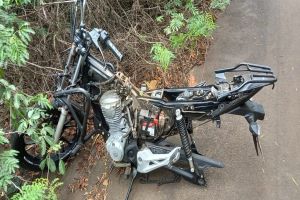 Motocicleta parcialmente desmontada é localizada pega Guarda Municipal