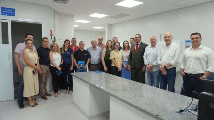 Santa Casa recebe Rotary Clube Bandeirantes em encontro institucional