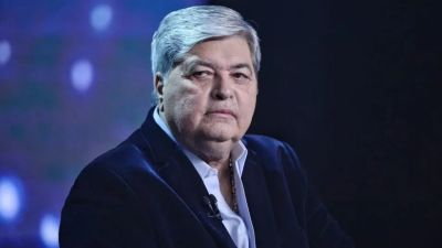 Datena reclama da RedeTV! ao vivo e sugere saída: &#039;Pego minha malinha e vou caminhar&#039;