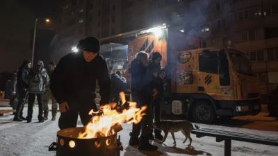 Rússia retoma ataques a Kiev após trégua atribuída a pedido dos EUA