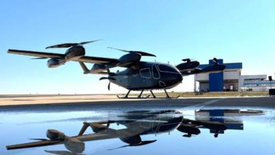 Anac prevê certificação de carro voador da Embraer em 2027