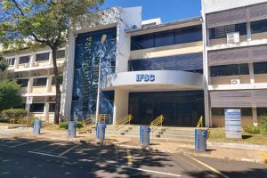 USP São Carlos acolhe “Curso para Educadores na área de Física”