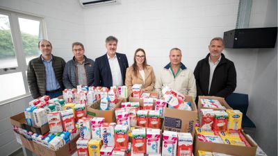 Fundo Social recebe 400 litros de leite arrecadados na corrida Unicep